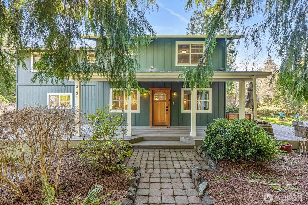 3135 39th Way NE, Olympia, WA 98506