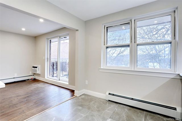 220 Kearsing Parkway G, Monsey, NY 10952
