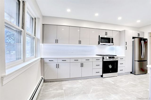 220 Kearsing Parkway G, Monsey, NY 10952