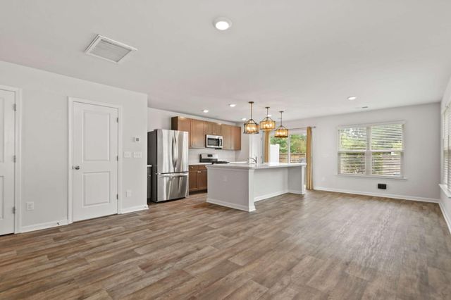 111 Cozy Nest Way, Summerville, SC 29483