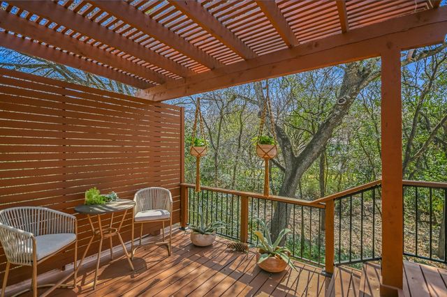 1213 Havre Lafitte DR, Austin, TX 78746