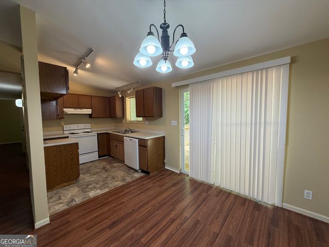 36 Hill Road, Lagrange, GA 30240