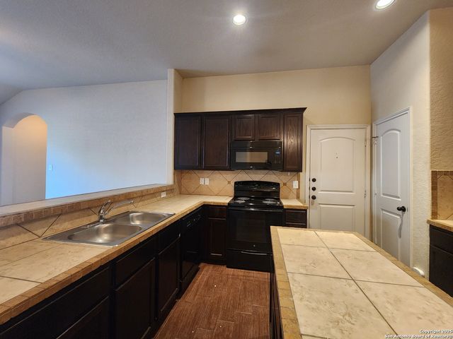 506 creekside, New Braunfels, TX 78130