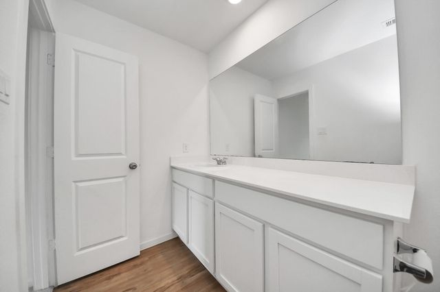 1607 Red Oak Drive, Rosenberg, TX 77471