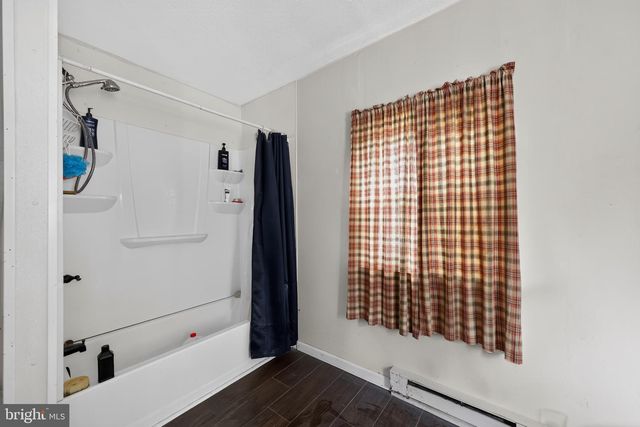 7805 RAYMOND DR, Millville, NJ 08332