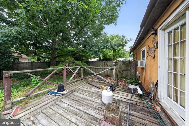 7805 RAYMOND DR, Millville, NJ 08332
