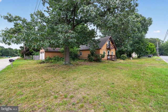 7805 RAYMOND DR, Millville, NJ 08332