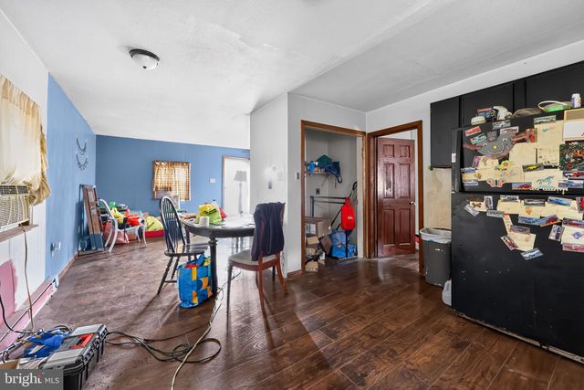 7805 RAYMOND DR, Millville, NJ 08332