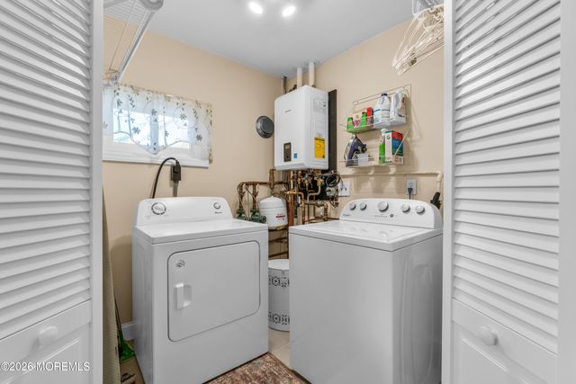 66 Pemberton Avenue, Oceanport, NJ 07757