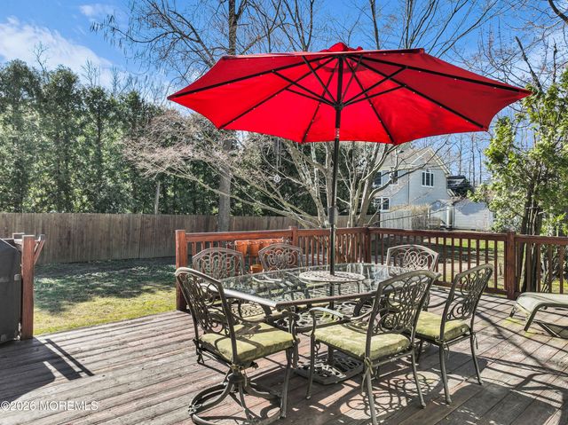 66 Pemberton Avenue, Oceanport, NJ 07757