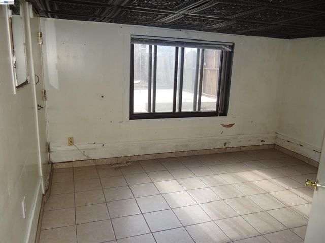 596 Walnut St, San Bruno, CA 94066