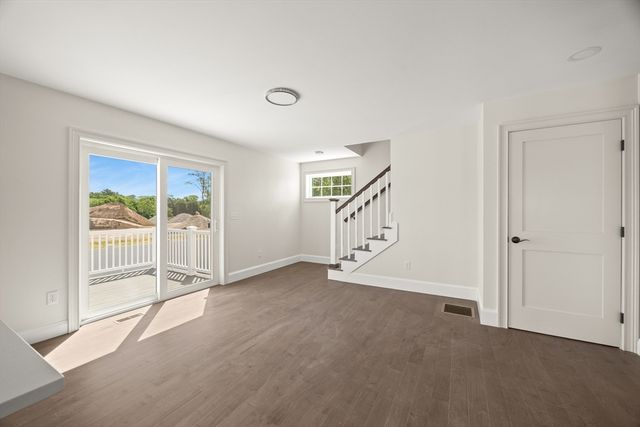 3 Jasmine Way, Bridgewater, MA 02324