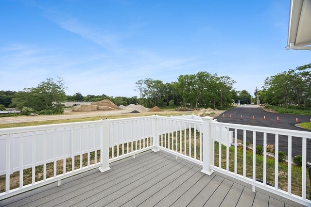 3 Jasmine Way, Bridgewater, MA 02324
