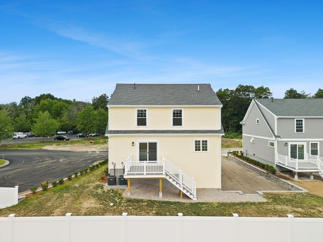3 Jasmine Way, Bridgewater, MA 02324