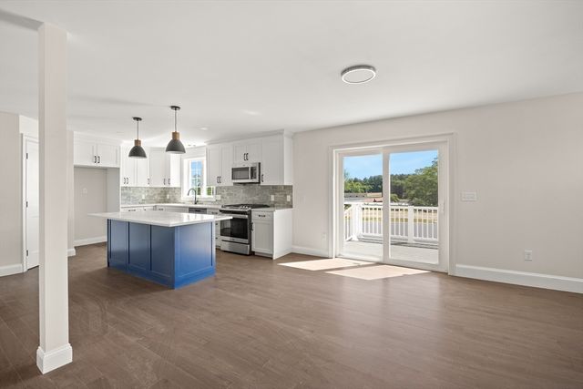 3 Jasmine Way, Bridgewater, MA 02324