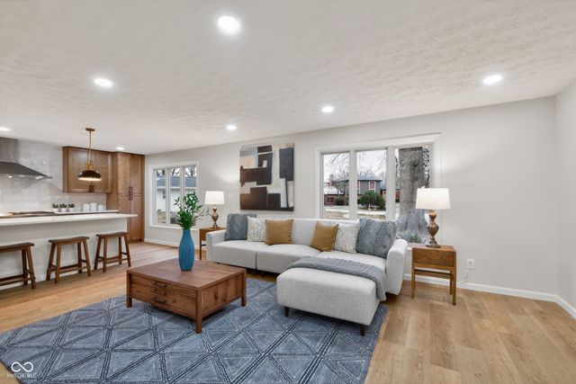 4734 Buckingham Court, Carmel, IN 46033