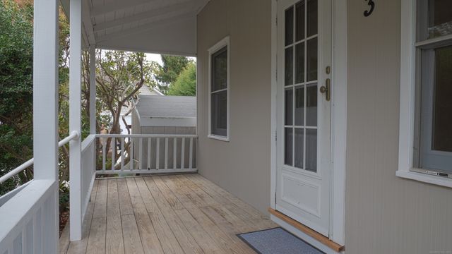 3 Howard Avenue, Branford, CT 06405