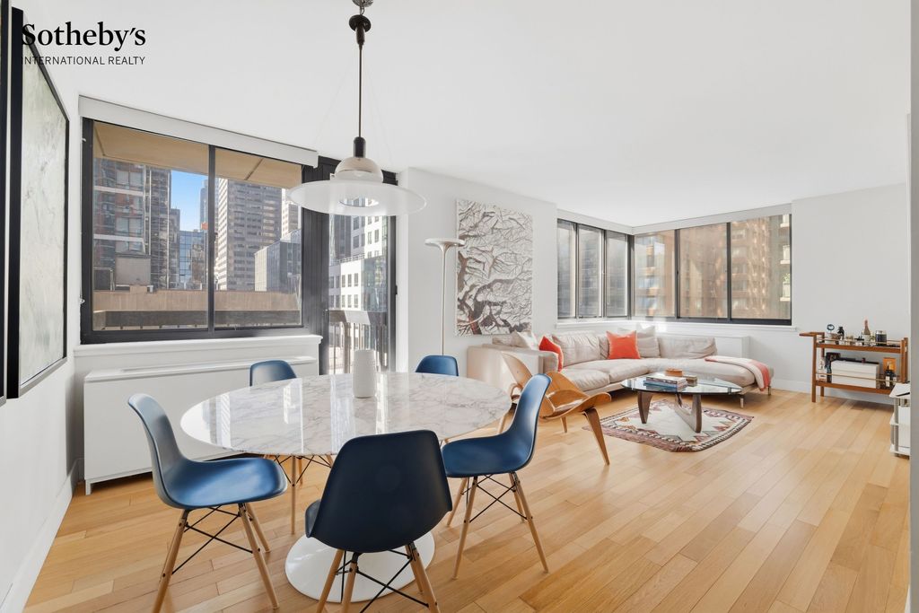 250 E 40th St Apt 7B, New York City, NY 10016