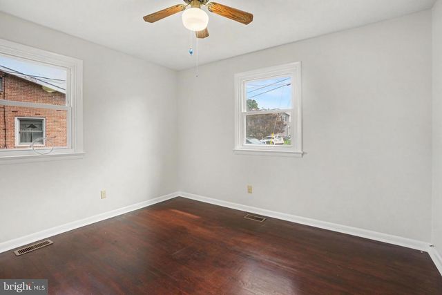 909 SPRING CIR, Mechanicsburg, PA 17055