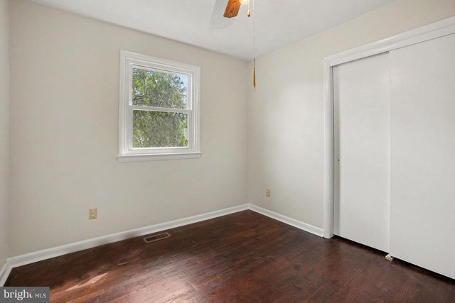 909 SPRING CIR, Mechanicsburg, PA 17055