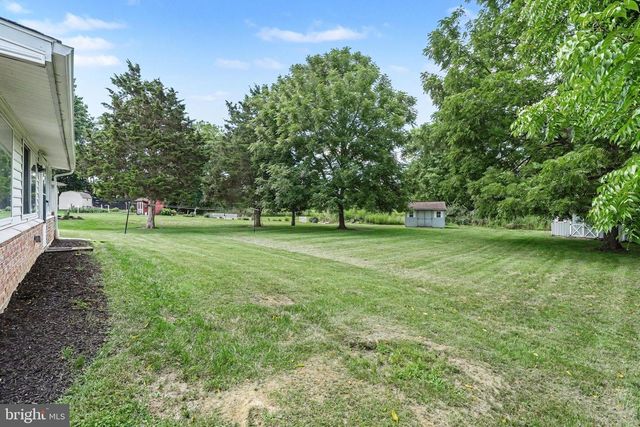 909 SPRING CIR, Mechanicsburg, PA 17055
