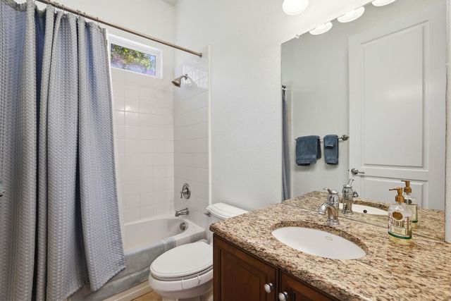 2064 Benton Loop, Roseville, CA 95747
