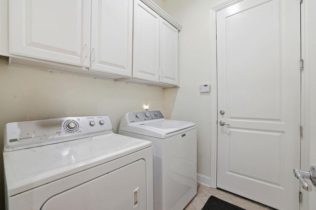2064 Benton Loop, Roseville, CA 95747