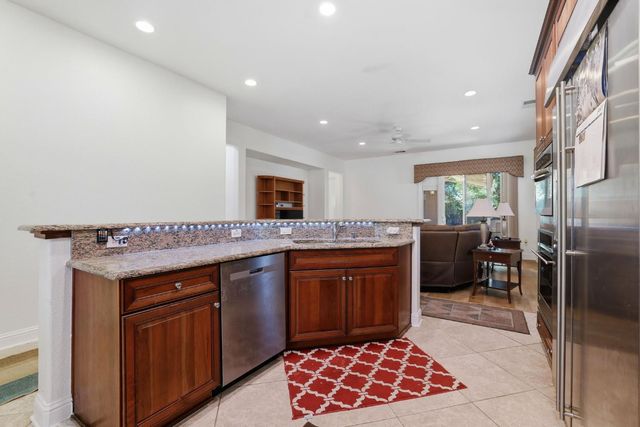 2064 Benton Loop, Roseville, CA 95747