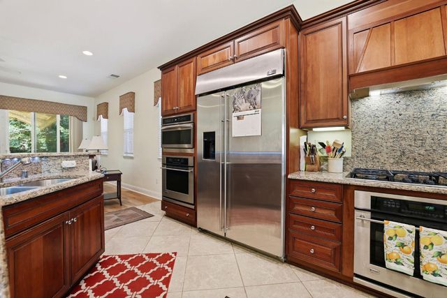 2064 Benton Loop, Roseville, CA 95747