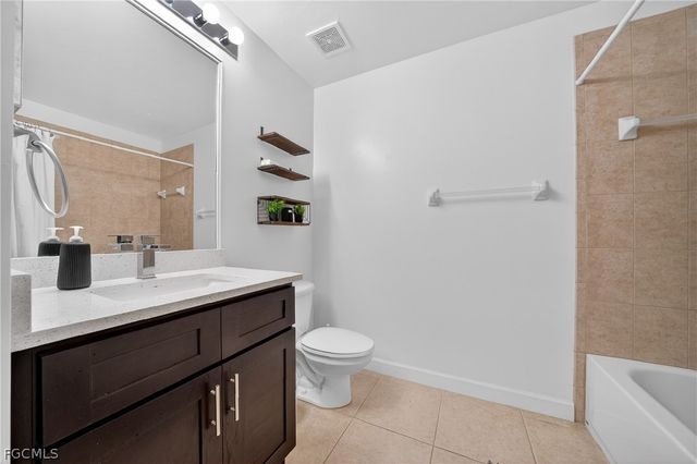 15969 Mandolin Bay DR 102, Fort Myers, FL 33908