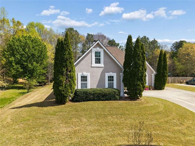 2490 River Run Drive, Dacula, GA 30019