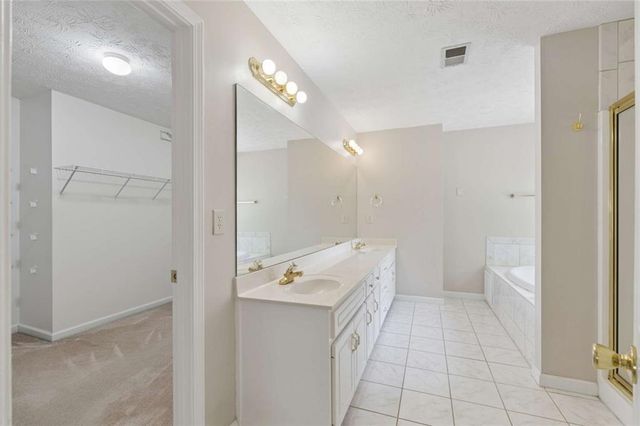 2490 River Run Drive, Dacula, GA 30019