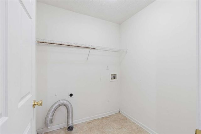 2490 River Run Drive, Dacula, GA 30019