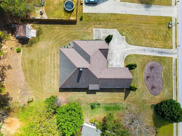 2490 River Run Drive, Dacula, GA 30019