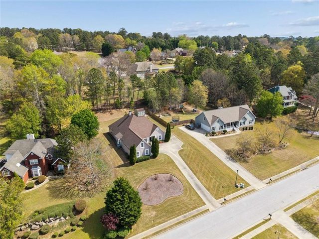 2490 River Run Drive, Dacula, GA 30019