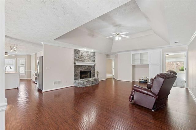 2490 River Run Drive, Dacula, GA 30019