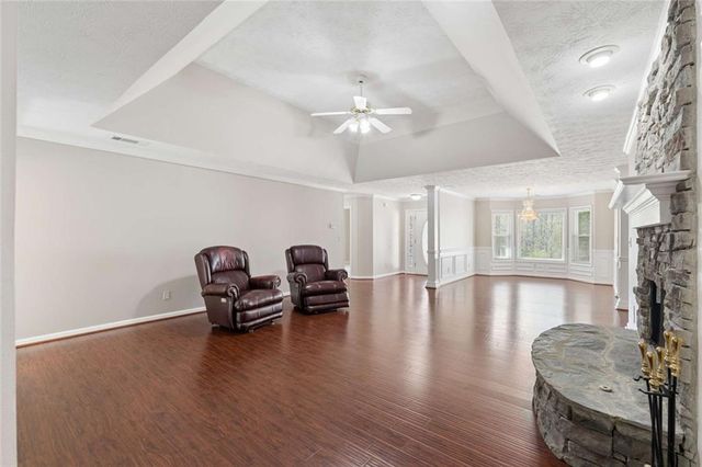 2490 River Run Drive, Dacula, GA 30019