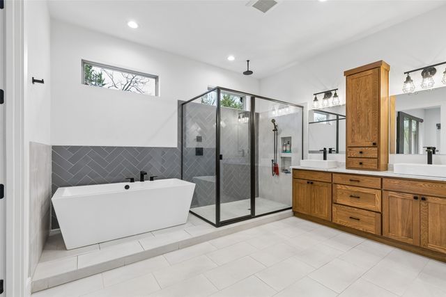 2348 Mystic Shore Drive, Cedar Hill, TX 75104