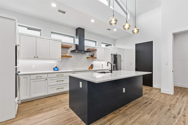 2348 Mystic Shore Drive, Cedar Hill, TX 75104