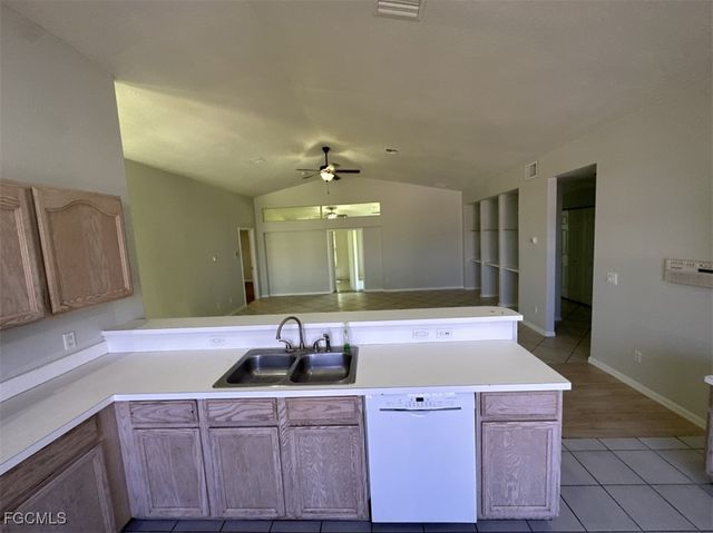 2400 Leavitt RD, Alva, FL 33920