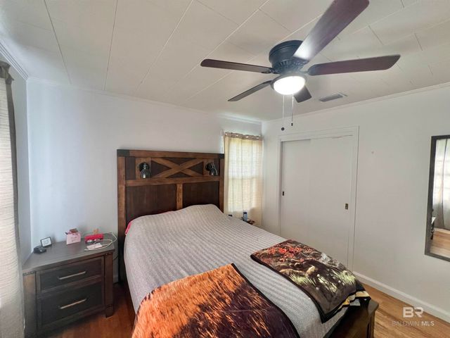 222 Van Hoosen Road, Flomaton, AL 36441