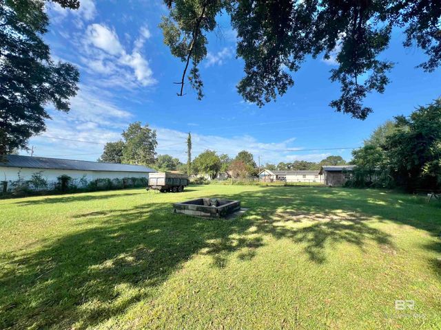 222 Van Hoosen Road, Flomaton, AL 36441