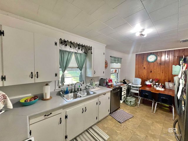 222 Van Hoosen Road, Flomaton, AL 36441