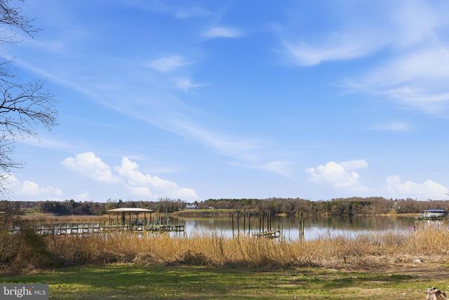 20289 RIDGE RD, Colonial Beach, VA 22443