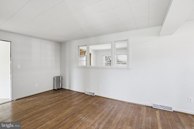 20289 RIDGE RD, Colonial Beach, VA 22443