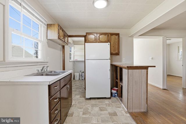 20289 RIDGE RD, Colonial Beach, VA 22443