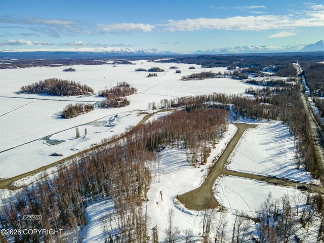 20280 W Kvichak Circle, Big Lake, AK 99652