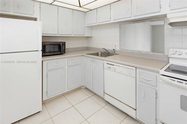 505 E Dania Beach Boulevard 43G, Dania Beach, FL 33004
