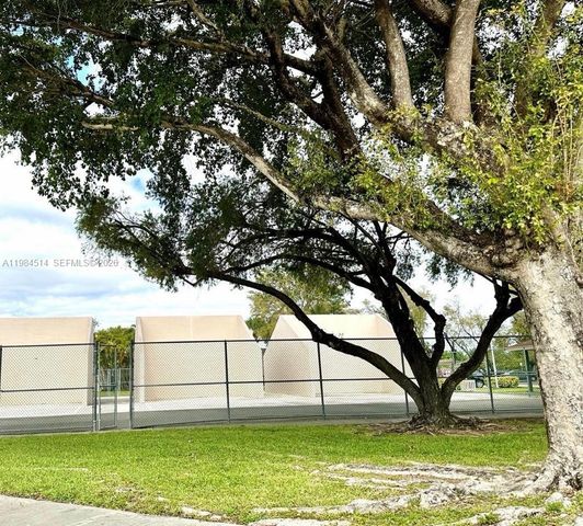 8650 SW 133rd Ave Rd 314, Miami, FL 33183