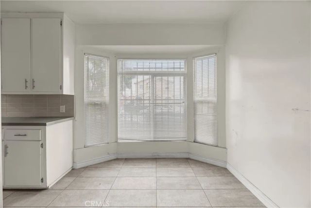 154 E 82nd Place, Los Angeles, CA 90003